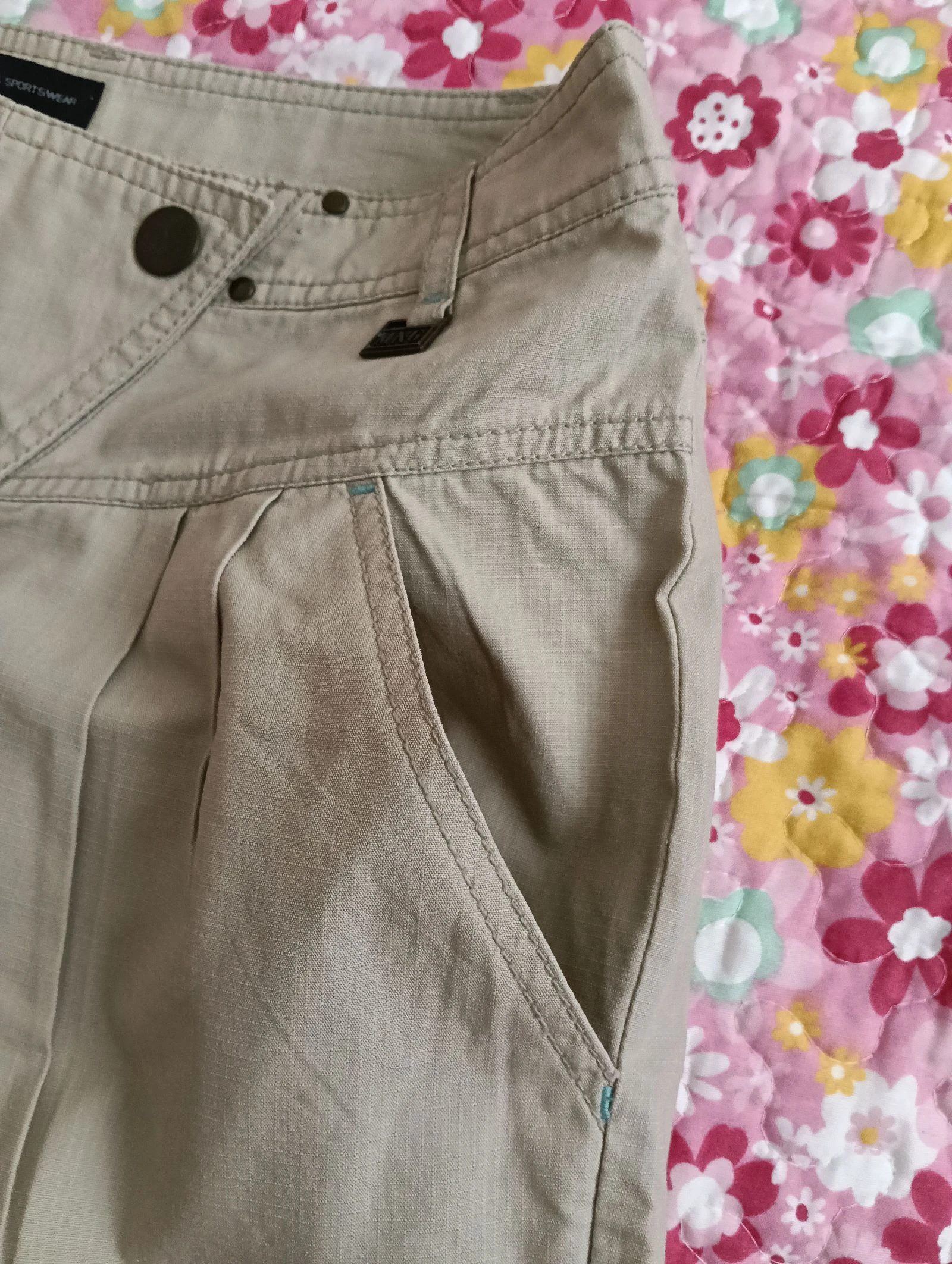 MNG short – photo 9